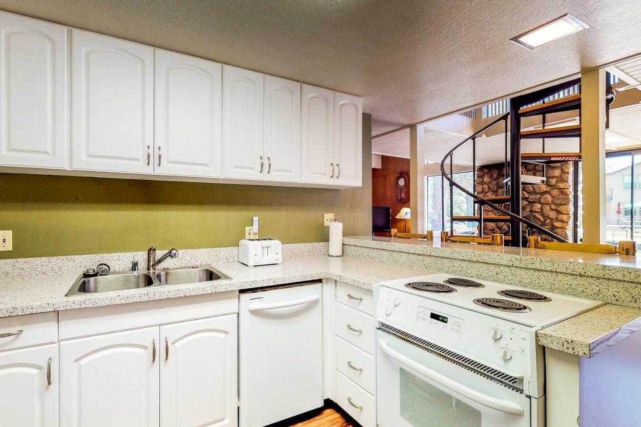 Waterfront Apres' Ski Cabin Βίλα South Lake Tahoe Εξωτερικό φωτογραφία